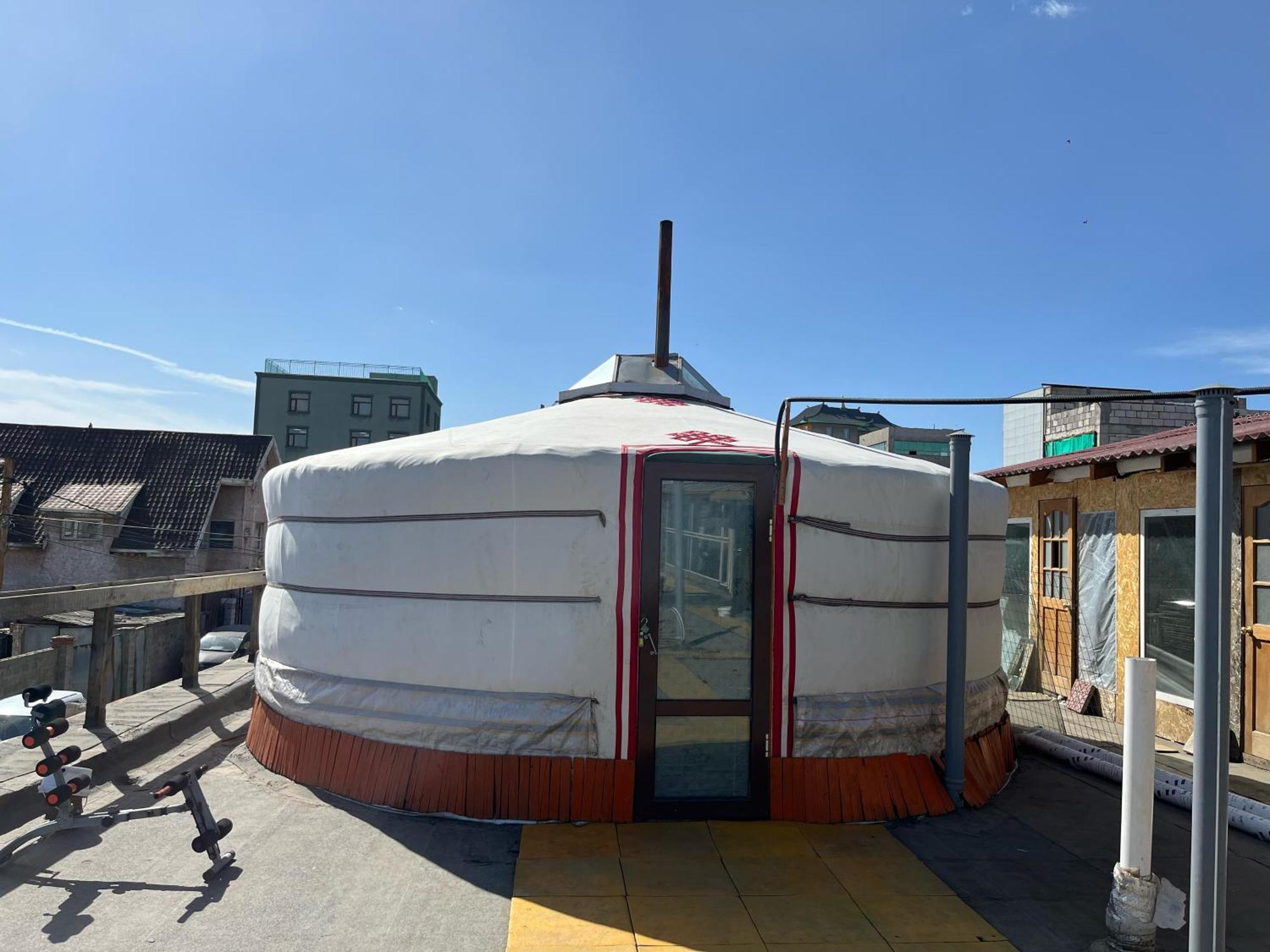 Gana'S Guest House And Tours Ulaanbaatar Esterno foto